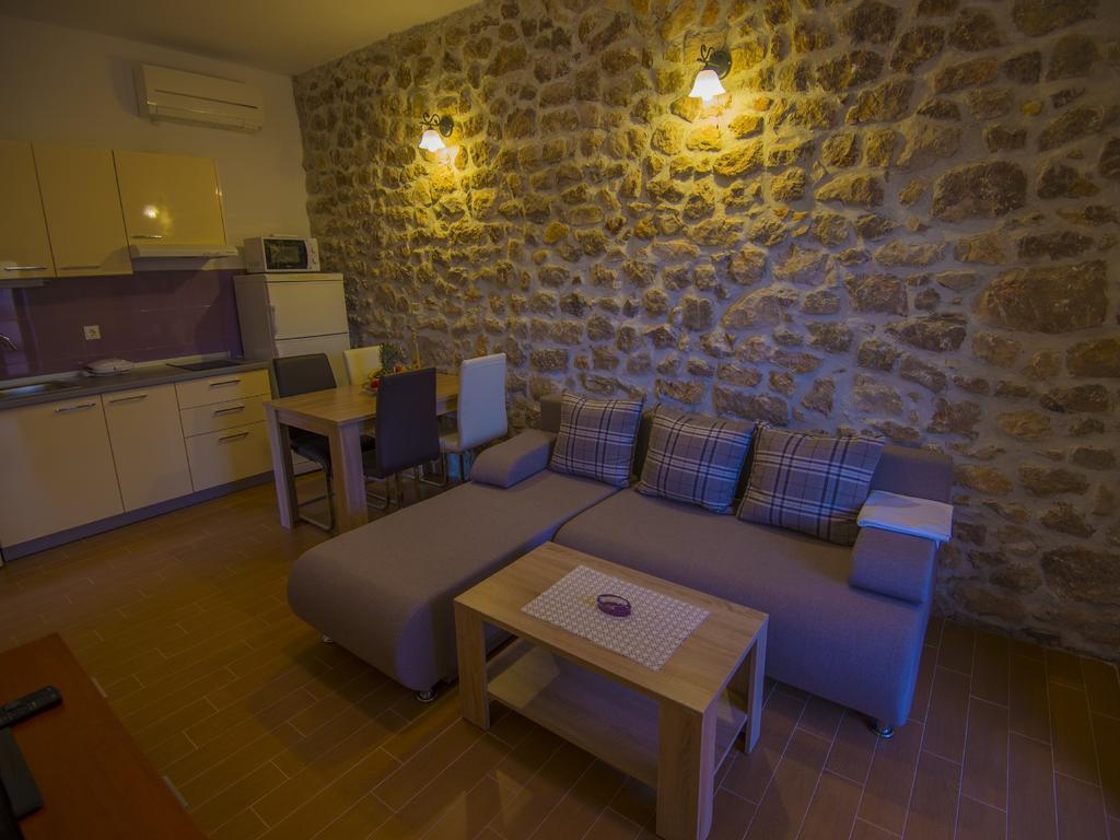 Apartments Punta Starigrad Paklenica Exteriör bild