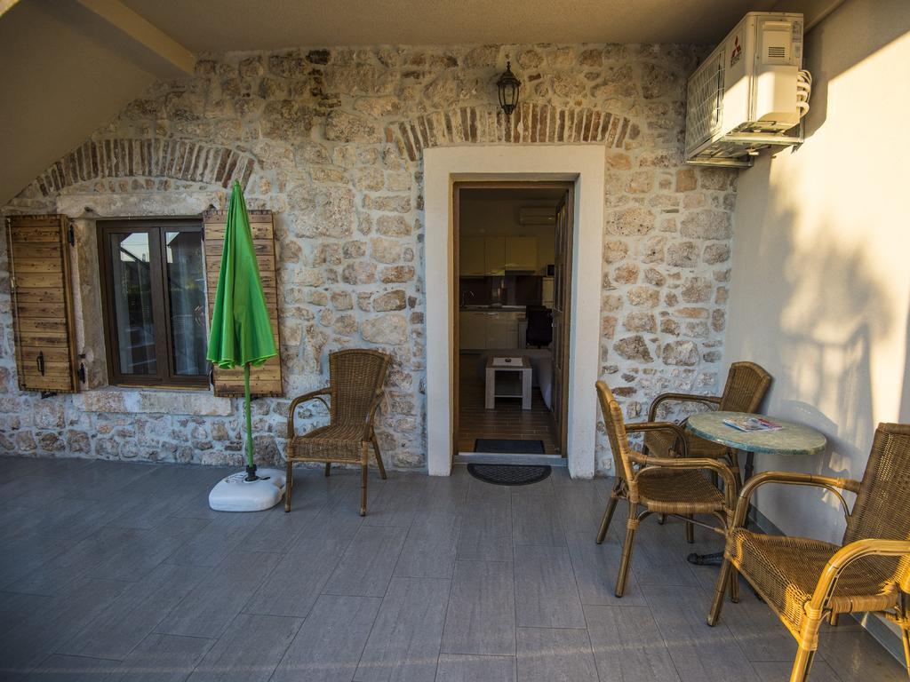 Apartments Punta Starigrad Paklenica Exteriör bild