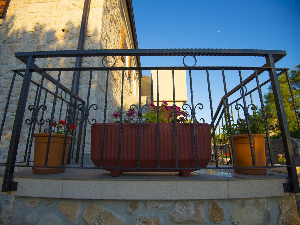 Apartments Punta Starigrad Paklenica Exteriör bild