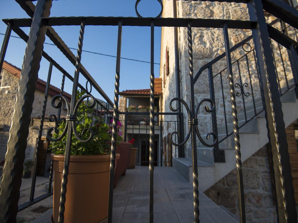 Apartments Punta Starigrad Paklenica Exteriör bild