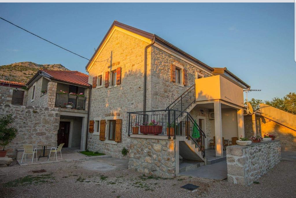 Apartments Punta Starigrad Paklenica Exteriör bild